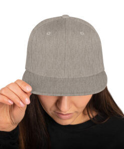 Gorra snapback personalizable, vista frontal
