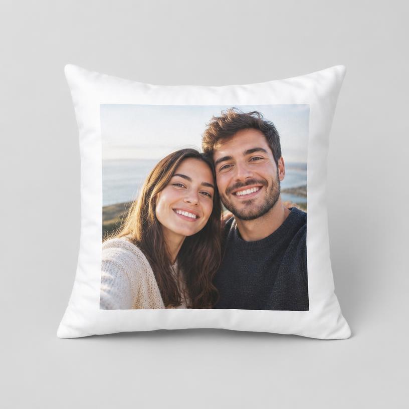 Cojín personalizado con foto y texto en Amazon
